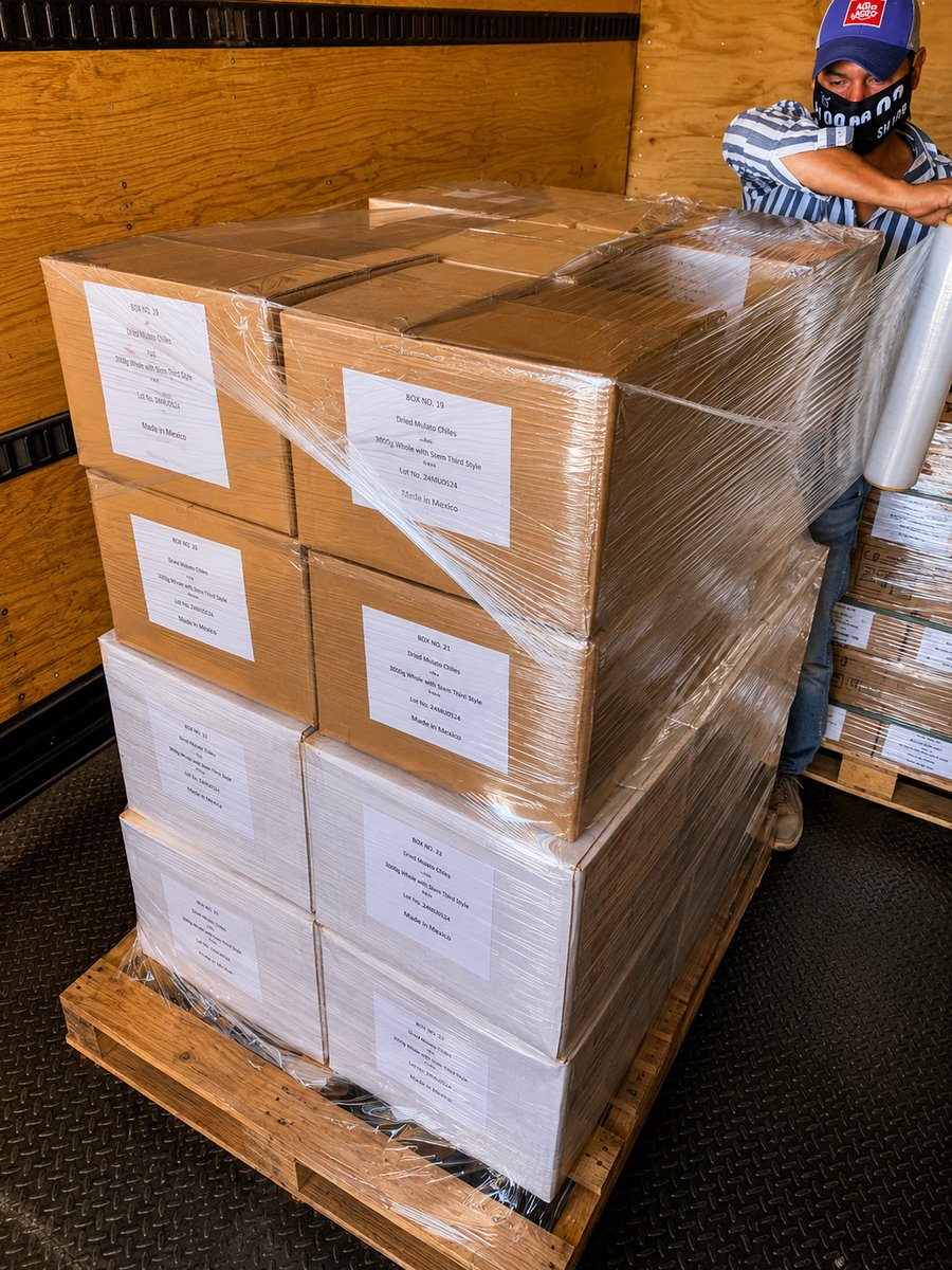 Cajas etiquetadas listas para exportación